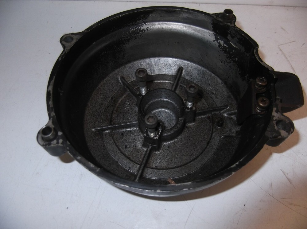 KAWASAKI GPZ750 GENERATOR COVER