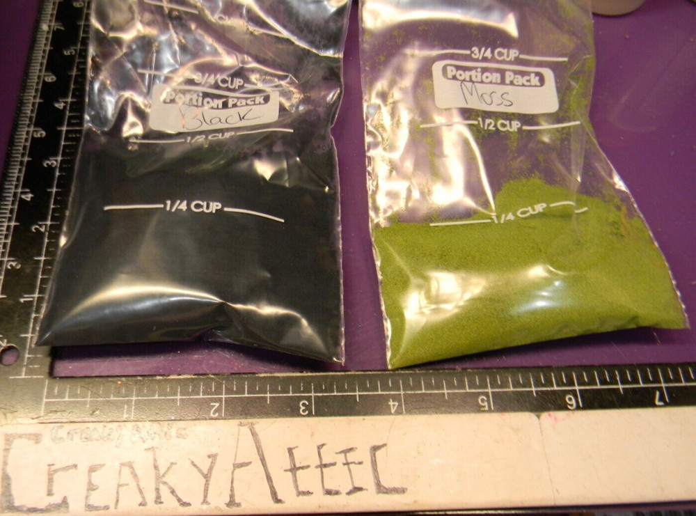 BLACK MOSS 2 EMBOSSING POWDERS #1035 CREAKYATTIC
