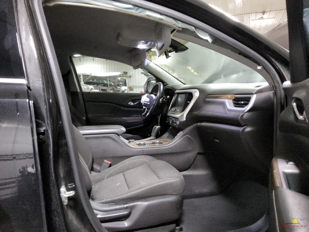 2019 GMC Acadia Front Temperature Controls