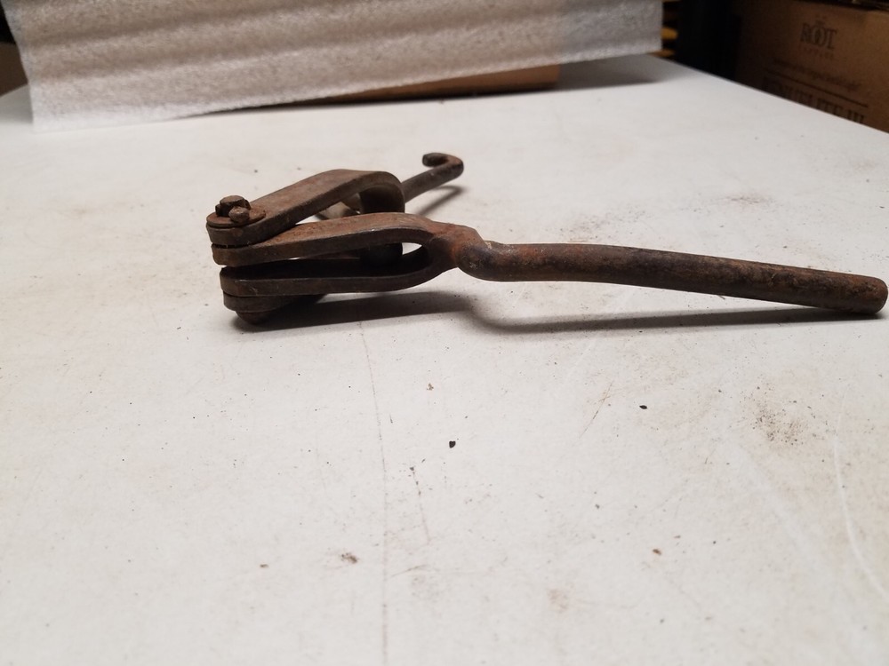 Vintage Chain Tightener (V)