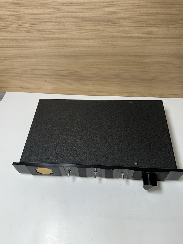 monarchy audio Buffered control center model 10