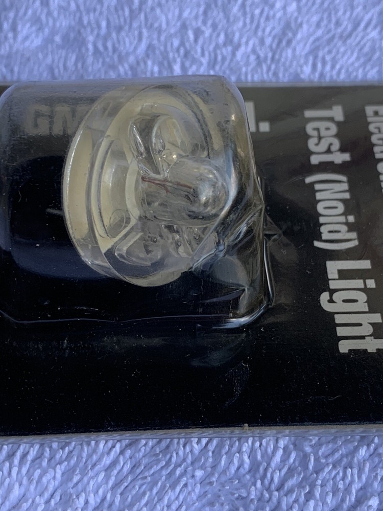 Performance Tool - Electronic Fuel Injection GM S.C.P.I Test Noid Light (W85106)