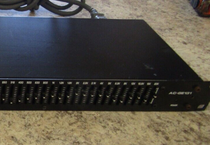 Audio Centron AC-GE131 - Equalizer 31 Band 1/3 Octave EQ - Tested Working