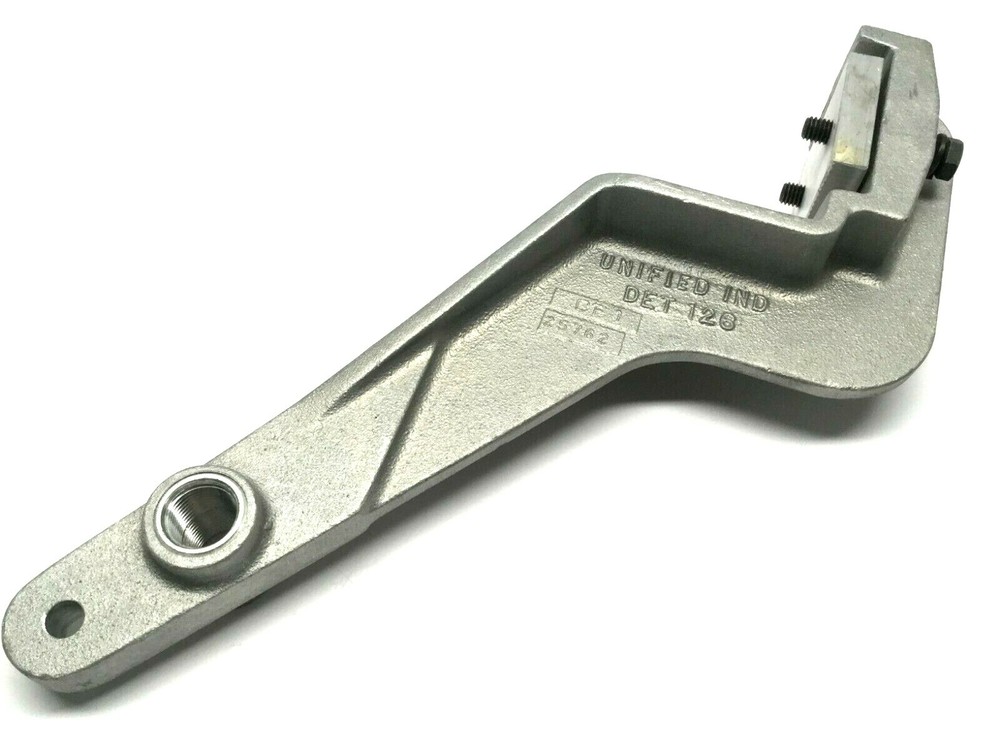 Unified Industries 25762 Bracket Festooning Hardware