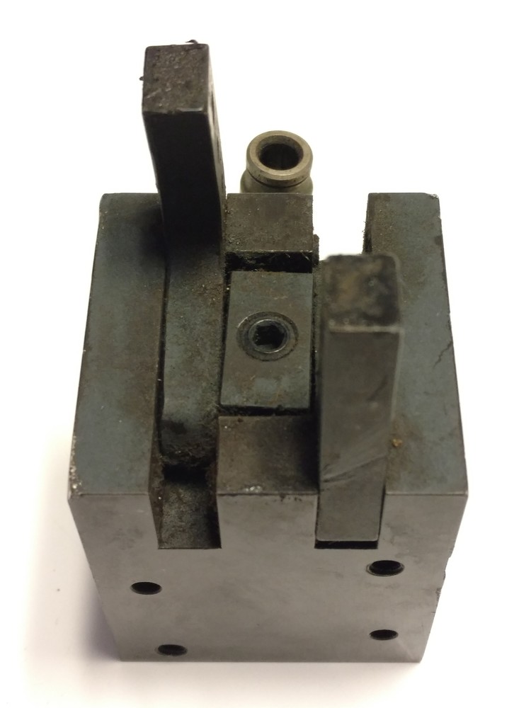 PHD 8430-02-001 Pneumatic Gripper