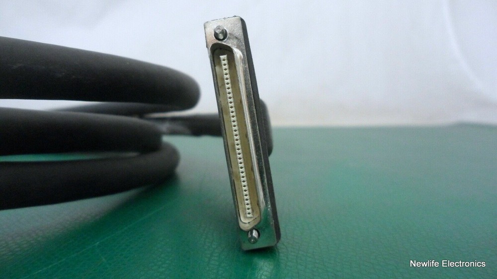 HP 5183-2675 2.5m (8.2 ft.) 68-pin SCSI Interface Cable