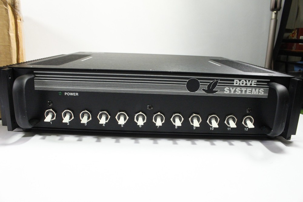 Dove Systems DM-1210 Dimmer Master Rack Mount - Open Box