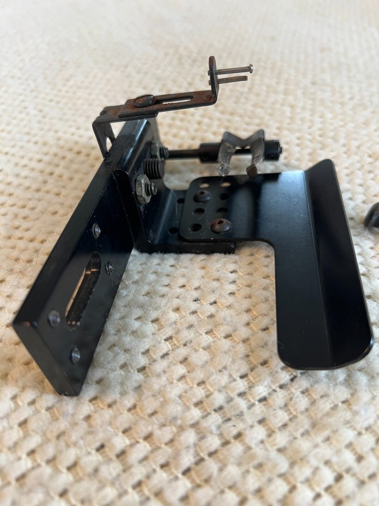 Vintage Compound Bow Overdraw Rest