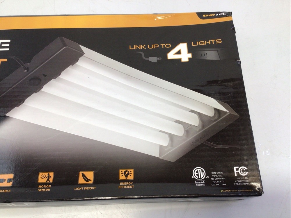 Farpoint Linkable 2ft LED Shop Light Motion Sensor 7500 Lumens New