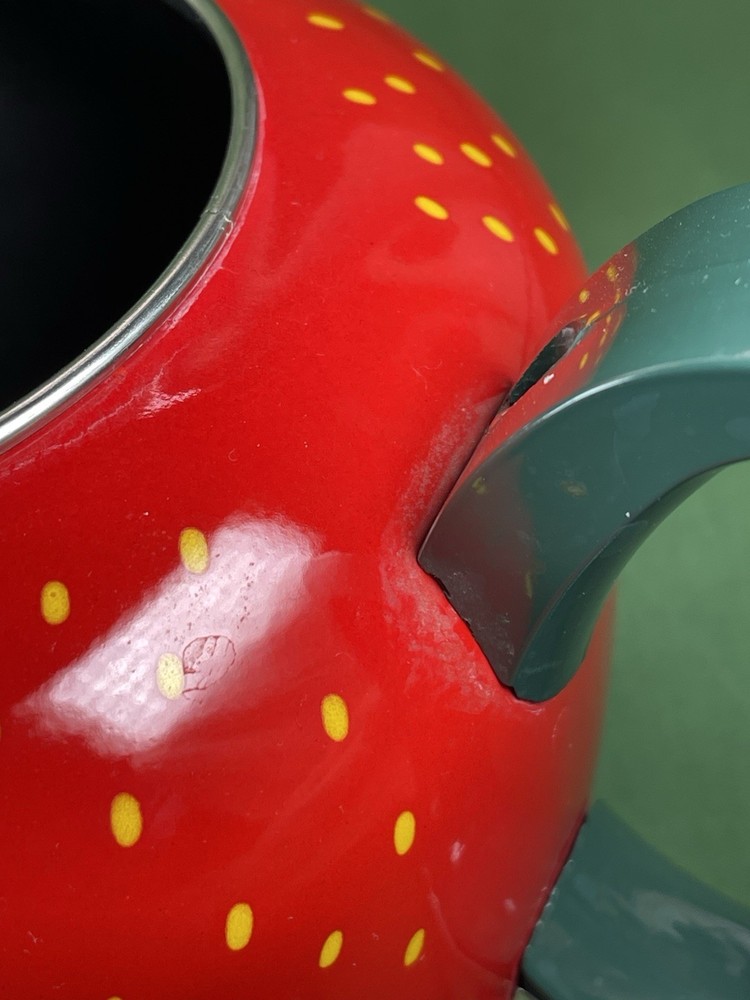 Vtg COPCO ENAMELWARE STRAWBERRY 2.5 Quart - Tea Kettle *Missing Whistle Cap*