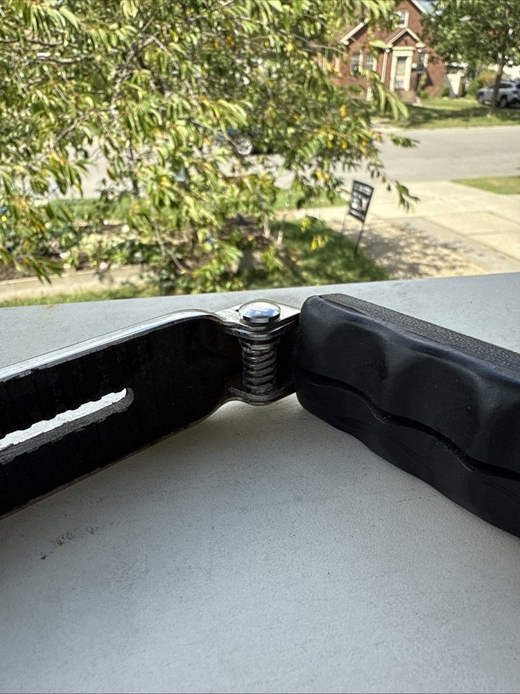 Velbon High Quality Folding Flash Bracket