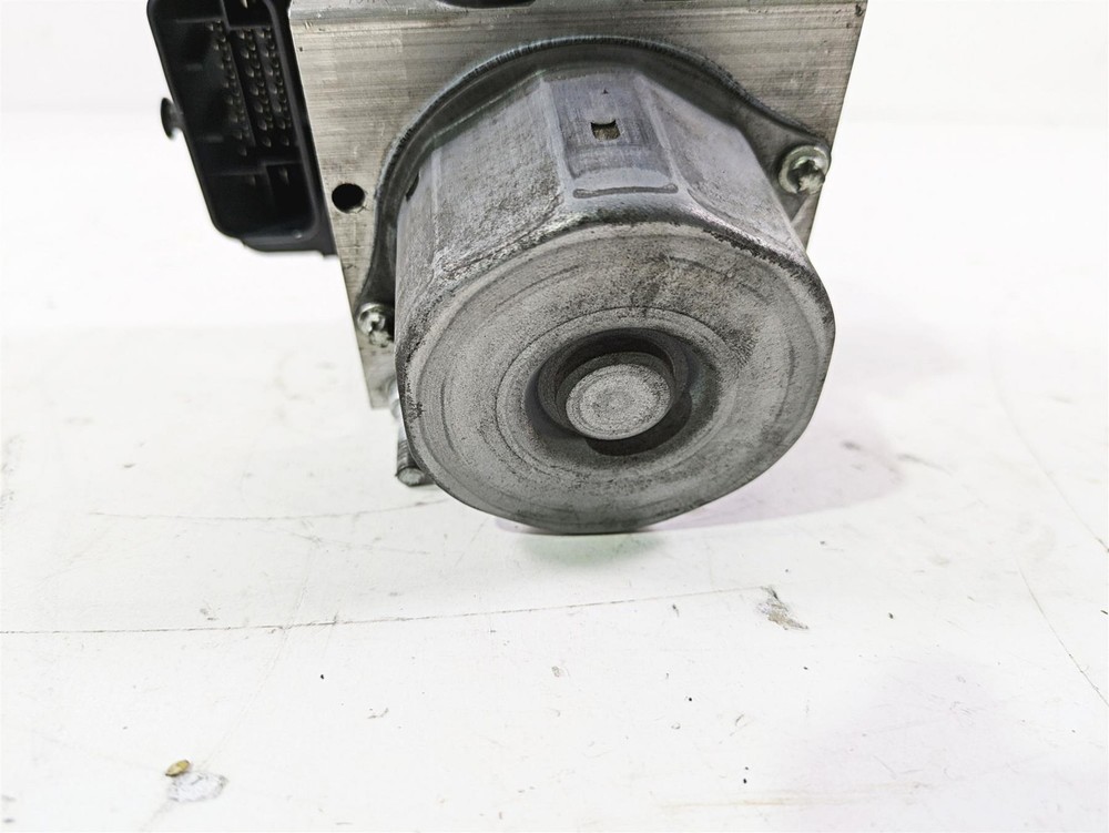 2015 Harley Touring FLHTKL E -Glide Low Abs Brake Pump Unit Module 41100013A