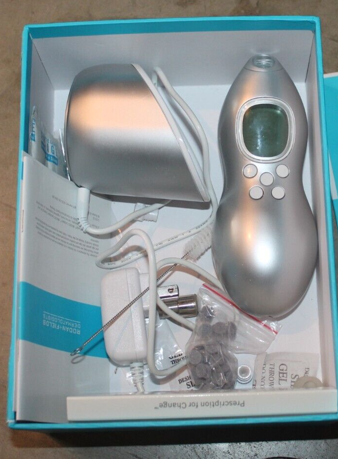 Rodan Fields Redefine Macro Exfoliator with Extras