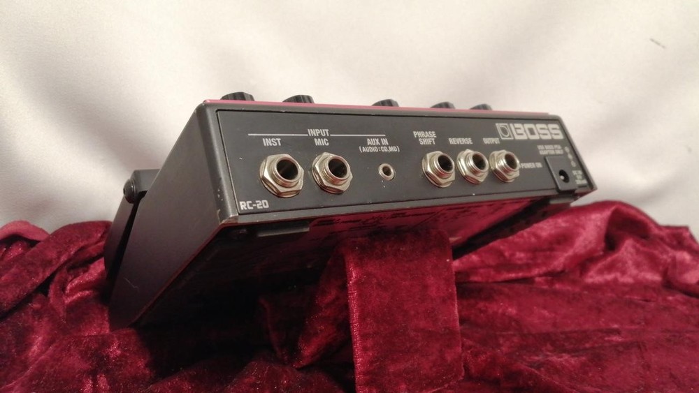BOSS RC-20 effector