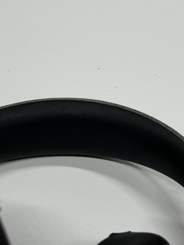 AKG K371 Studio Headphones - READ DESCRIPTION
