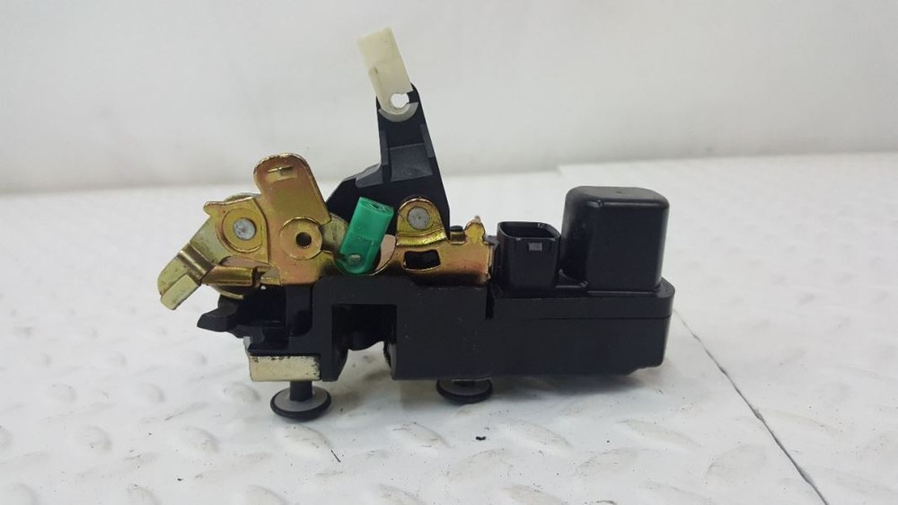 04 09 Dodge Durango Front Passenger Door Lock Latch Actuator