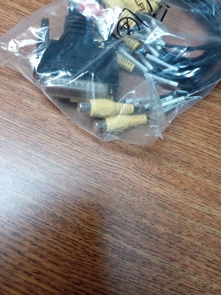 BLACKMAGIC DESIGN Breakout Cable - For Intensity Pro