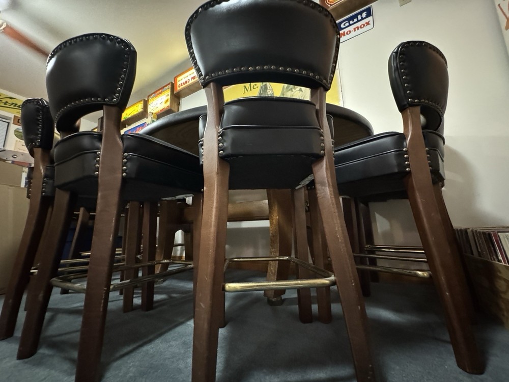 Custom Vegas Blackjack Table With 7 Chairs