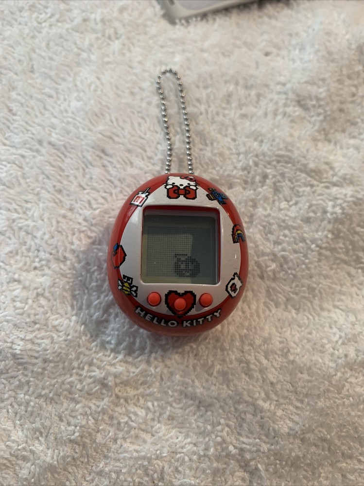 Hello Kitty Tamagotchi Red NO BATTERIES