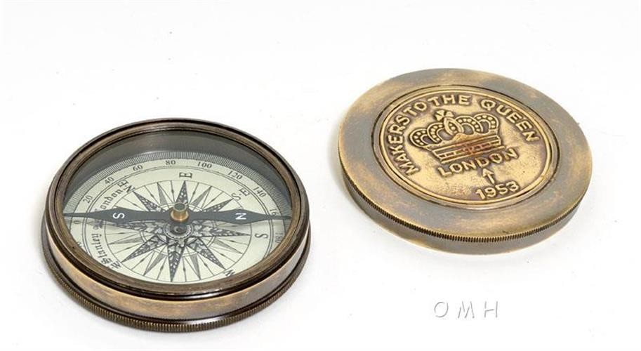 Antique-Style Brass Compass with Leather Case