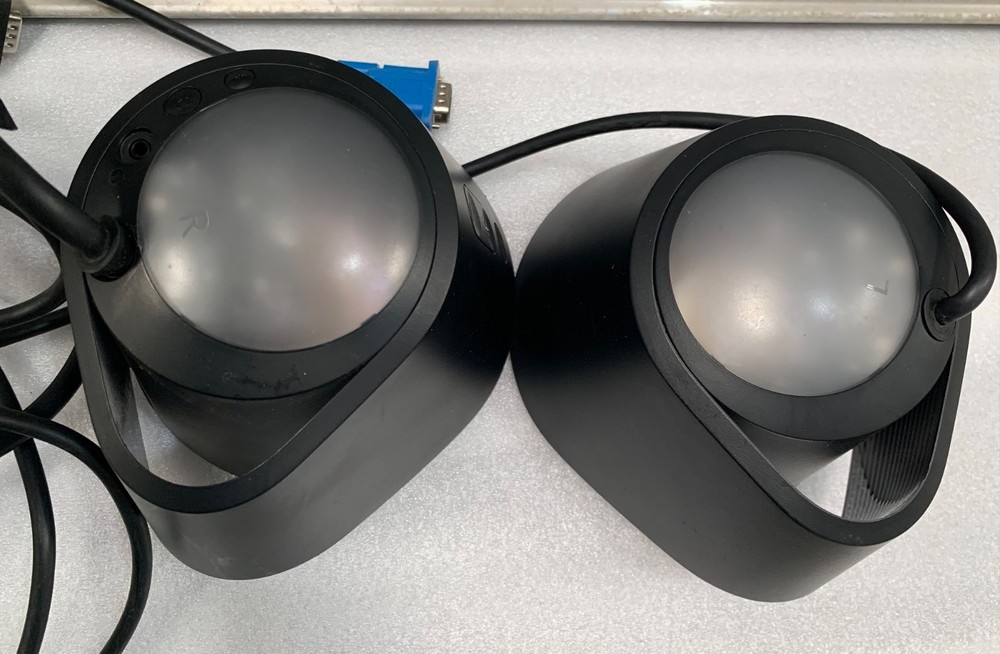 Logitech G560 RGB LIGHTSYNC PC Gaming Bluetooth Satellites