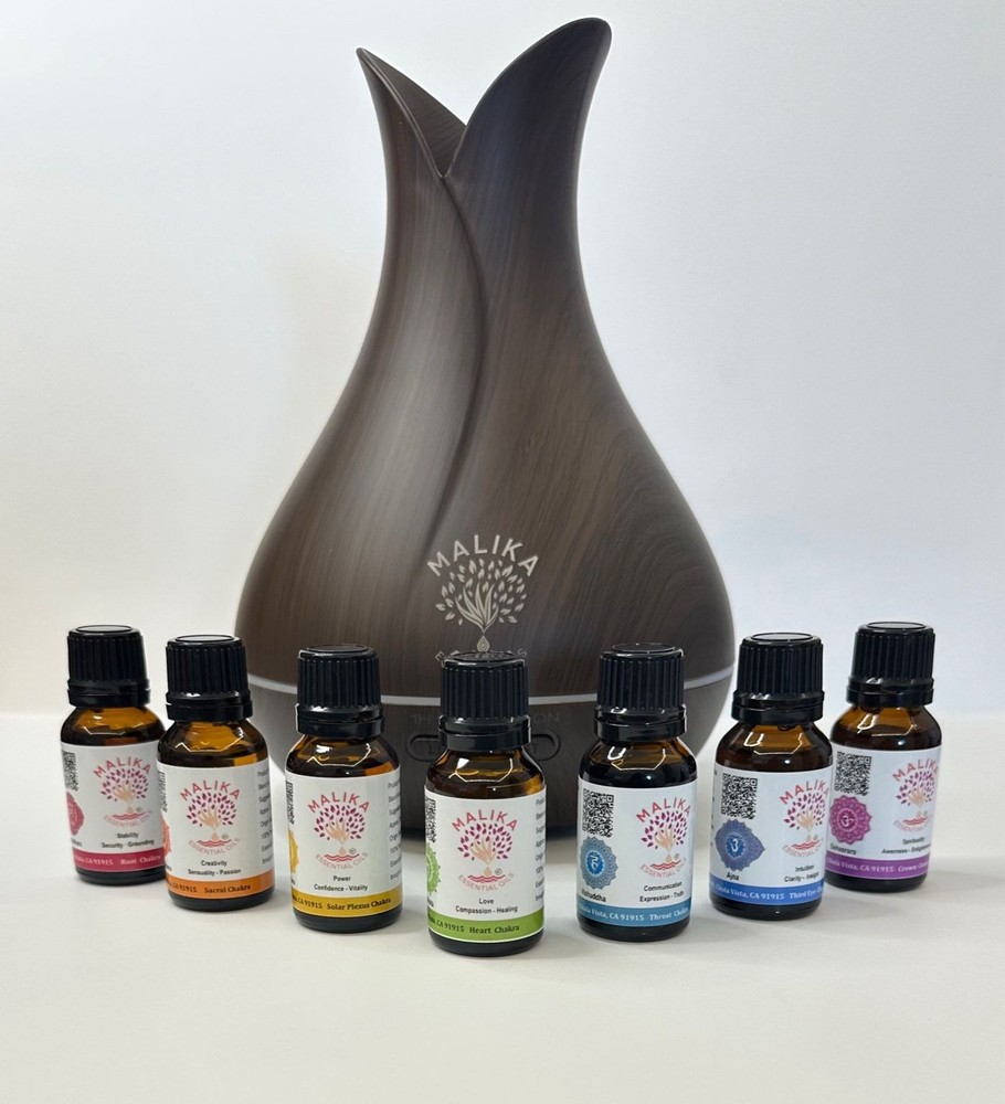 MALIKA Essentials Diffuser & 7 Chakra Essential Oils Set Aromatherapy Gift