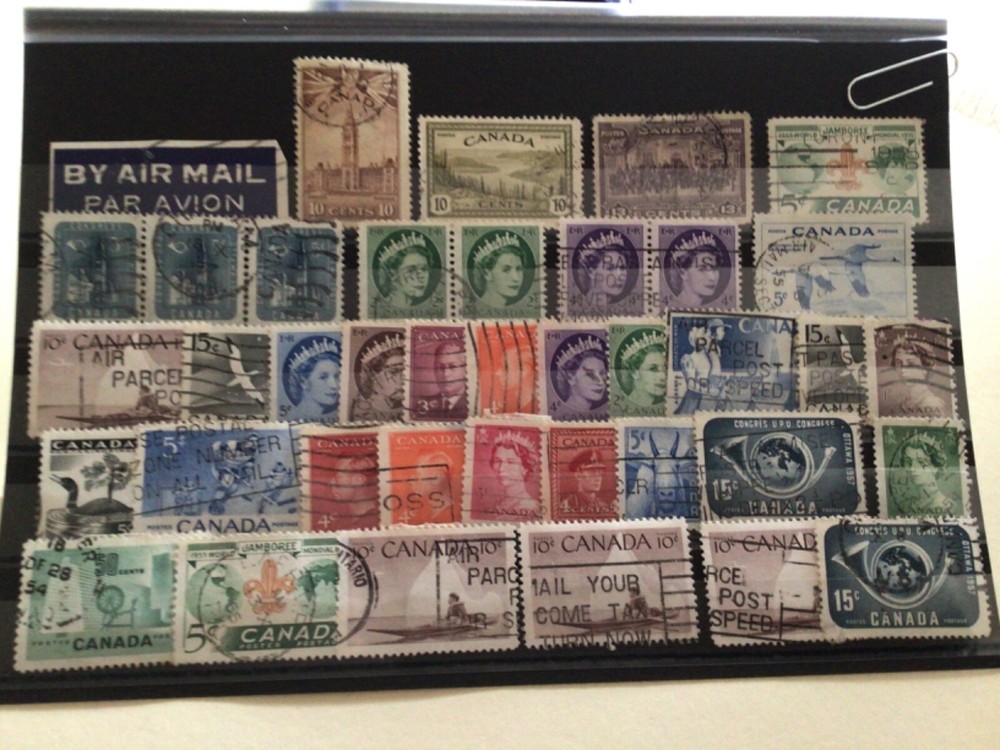 Canada used stamps a few duplicates A9339