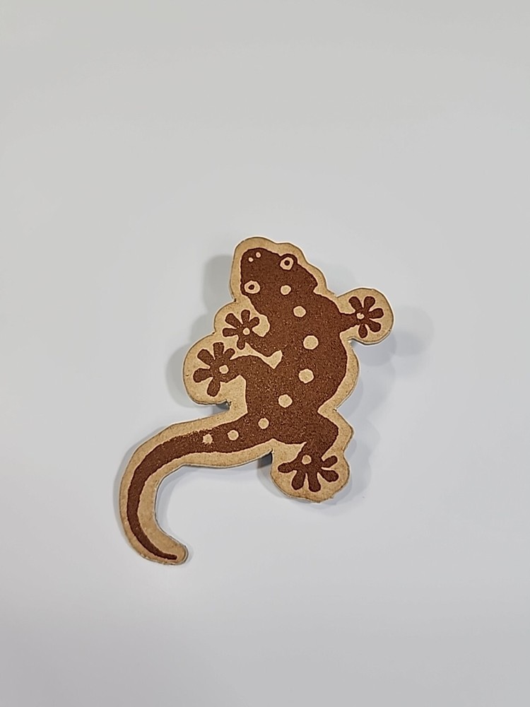 Brown Lizard Lapel Pin Made From CARDBOARD