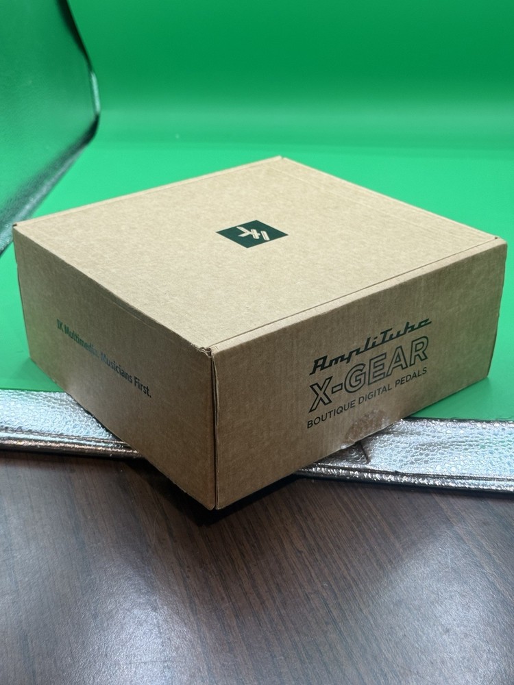 IK Multimedia AmpliTube X-Time Multi-Delay Effects Pedal With Box