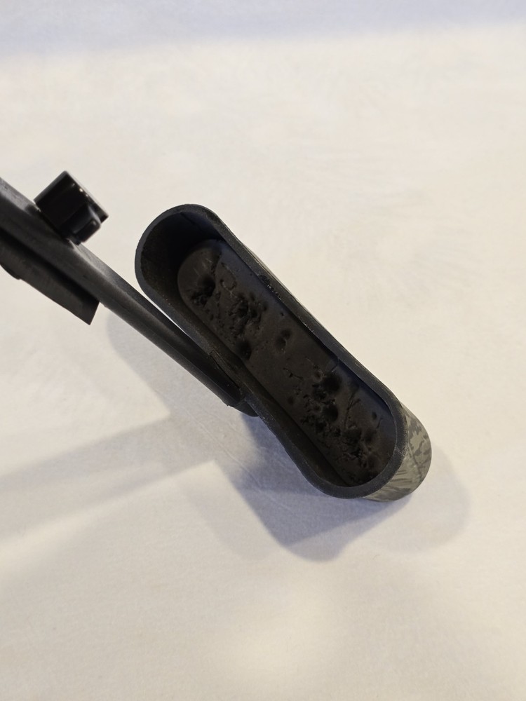 Vintage 6 Arrow Camo Compound Bow Quiver Plastic Unknown