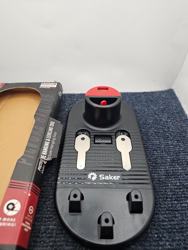 Saker Picture Hanging & Leveling Tool