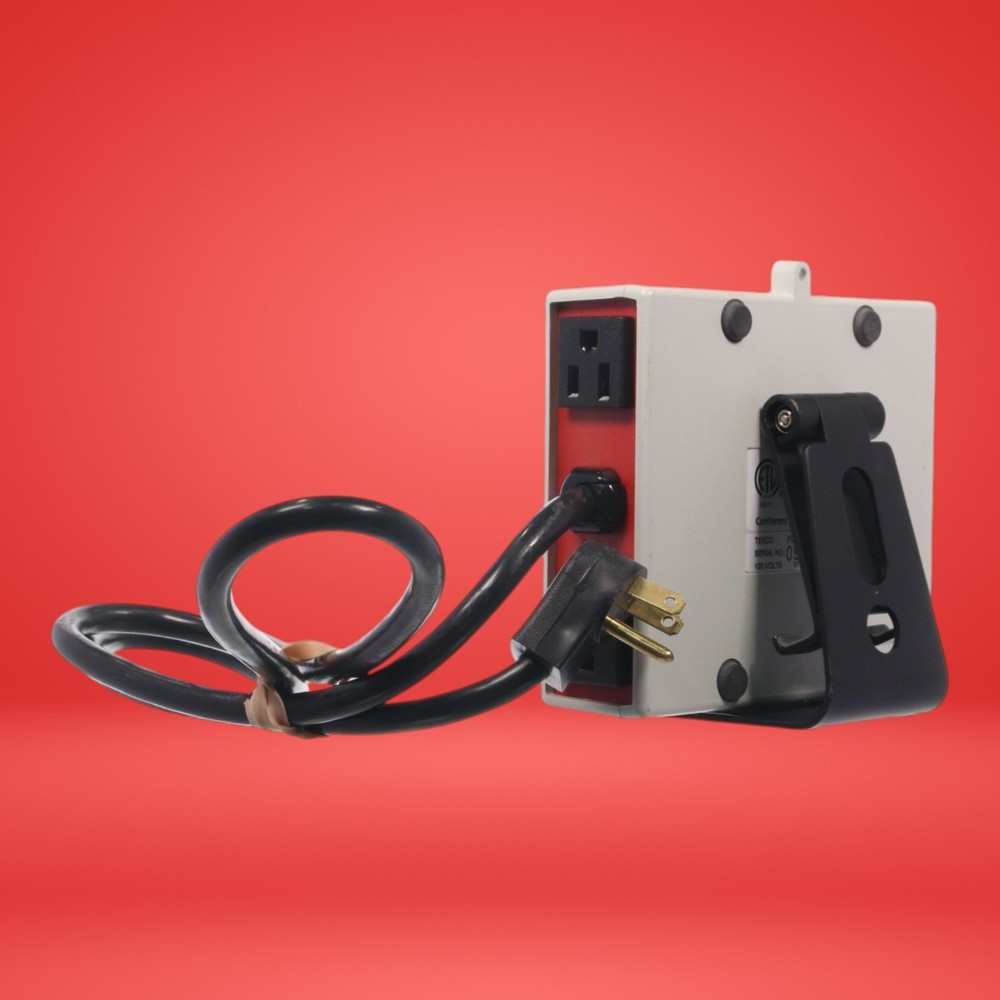 IKON Office Solutions TES 8C Power Filter & Surge Suppressor - Clean Power