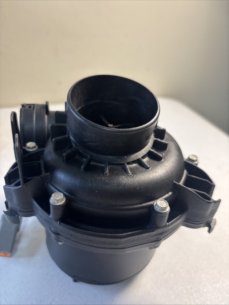 Thetford 36180 12v Macerator Pump For Marine & Rv Toilets Made In Canada NEW NOS