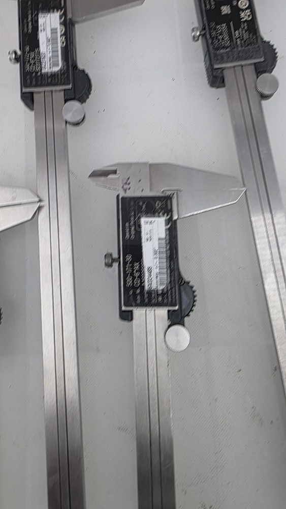 set Mitutoyo Absolute Digimatic Caliper aos Untested