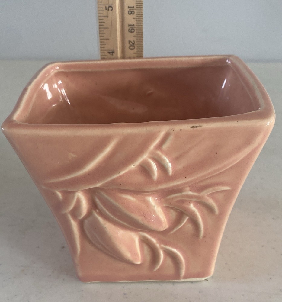 Vintage McCoy Peach Lily Bud Square Planter