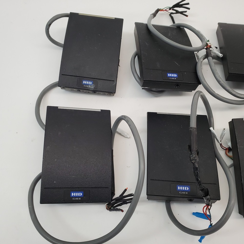 HID iCLASS SE R40 Smart Card Reader- 920NTNNEK00000 With Mounting Bracket