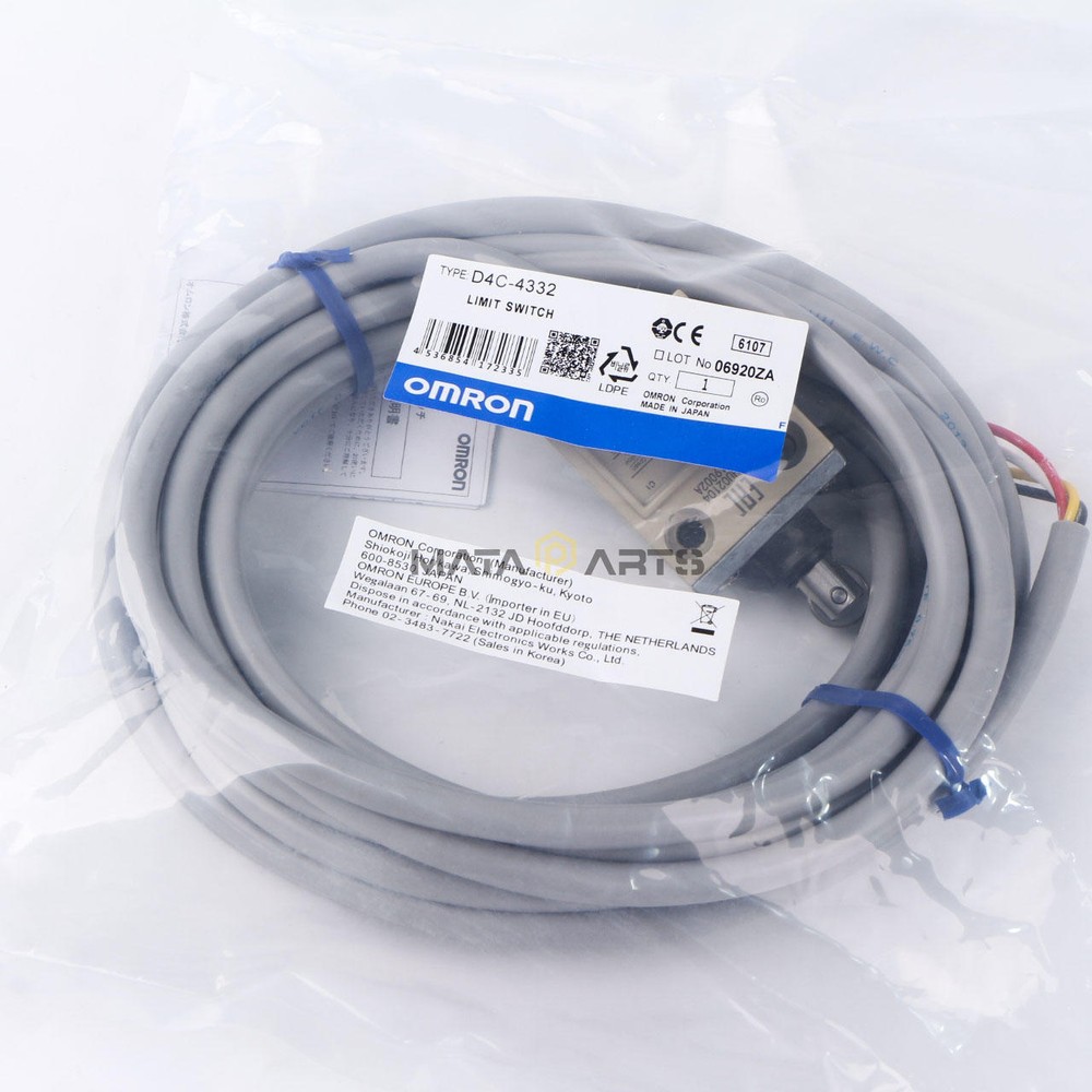 Omron-D4C-4332 D4C4332 Limit Switch Brand New