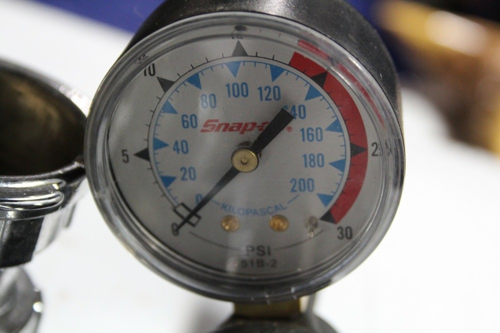 SNAP-ON TOOLS Cooling System Pressure Tester USA