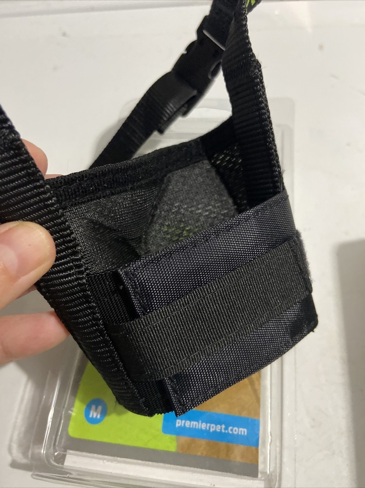 Premier Pet Dog Muzzle M47D .New ,Open Box