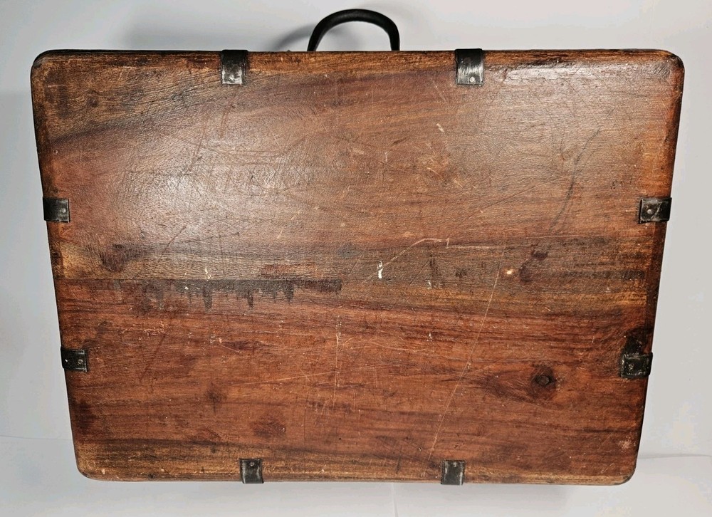 Antique Storage Wooden Suitcase. A18
