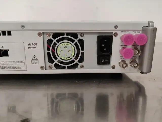 LitePoint iQxel-80 RF Connectivity Wireless Test System 802.11ac WiFi Analyzer