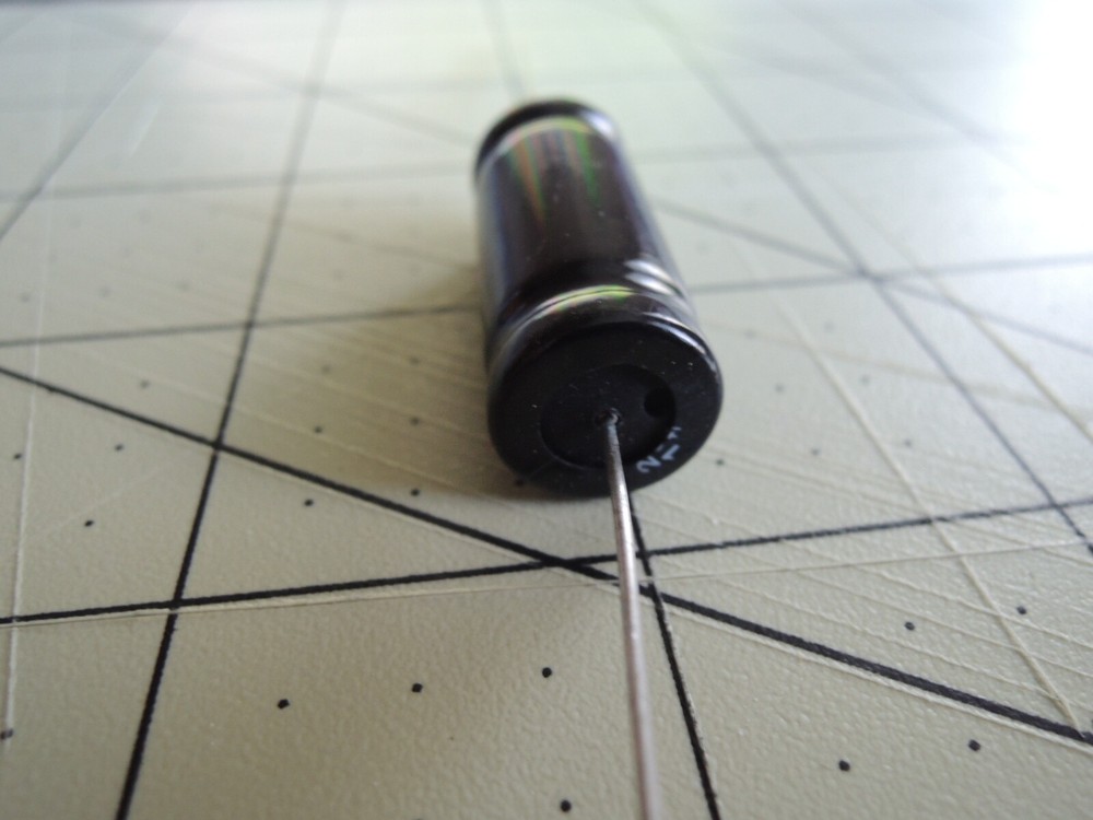 (2) 2.2 MFD / 2.2uF 100V Electrolytic Axial Non-Polarized Crossover Capacitors