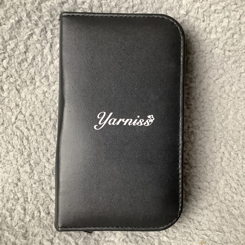 Yarniss Lighted Crochet Set Complete Zip Case Lighted Rechargeable Base Tested