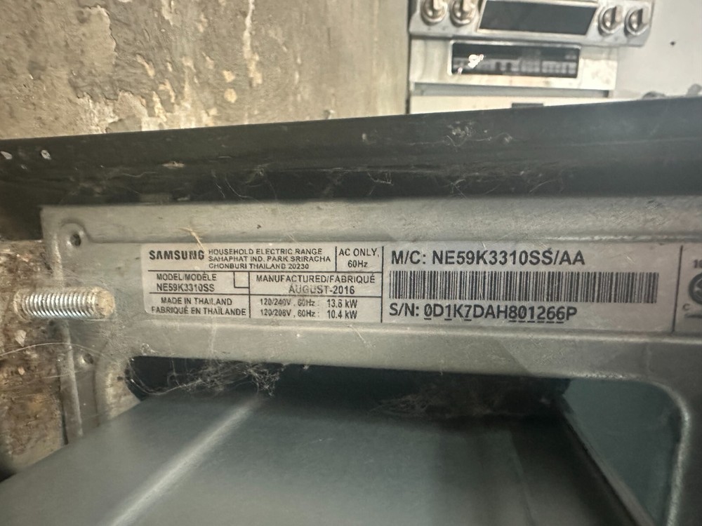 Genuine SAMSUNG Range Oven, Control Board # DE94-03595A