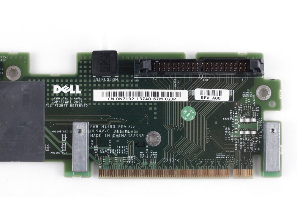 DELL 0N7192 SIDEPLANE RISER BOARD FOR POWEREDGE 2950