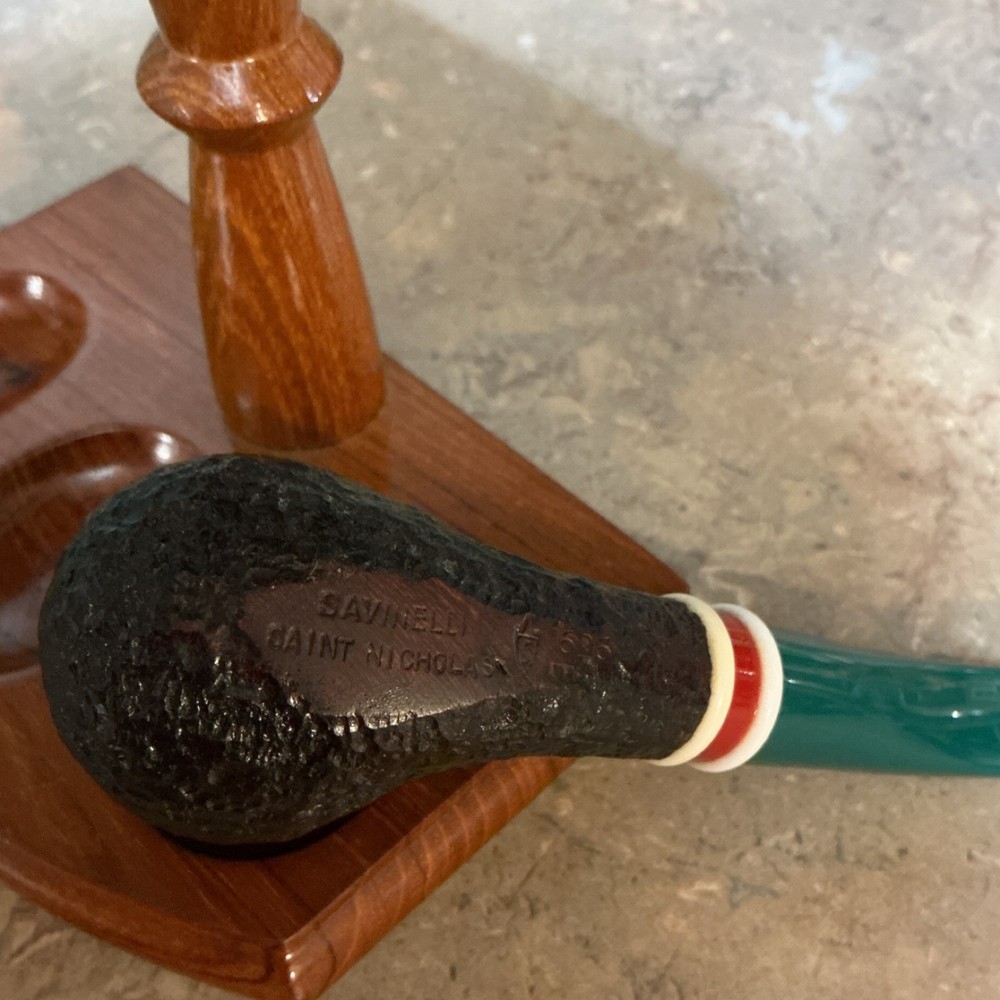 Savinelli Saint Nicholas Tobacco Pipe Green Stem