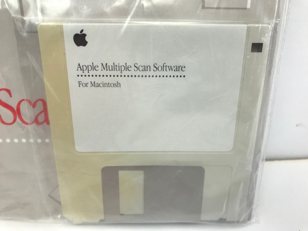 APPLE MULTIPLE SCAN 17 DISPLAY USER'S GUIDE WITH DISKETTE & CABLE NEW 030-5135-A