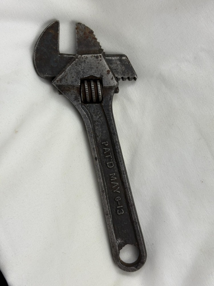 VINTAGE CARLL 6" OFFSET PIPE WRENCH MAY 6-13