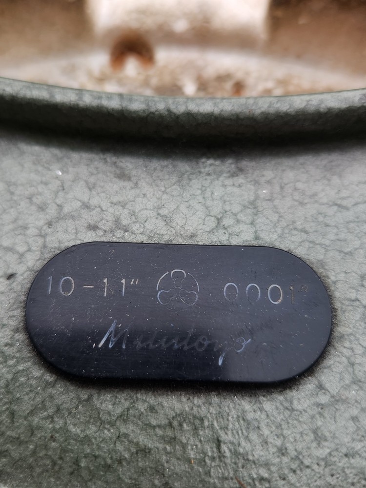 Mitutoyo 10-11" Outside Diameter Micrometer & Case No 103-225A