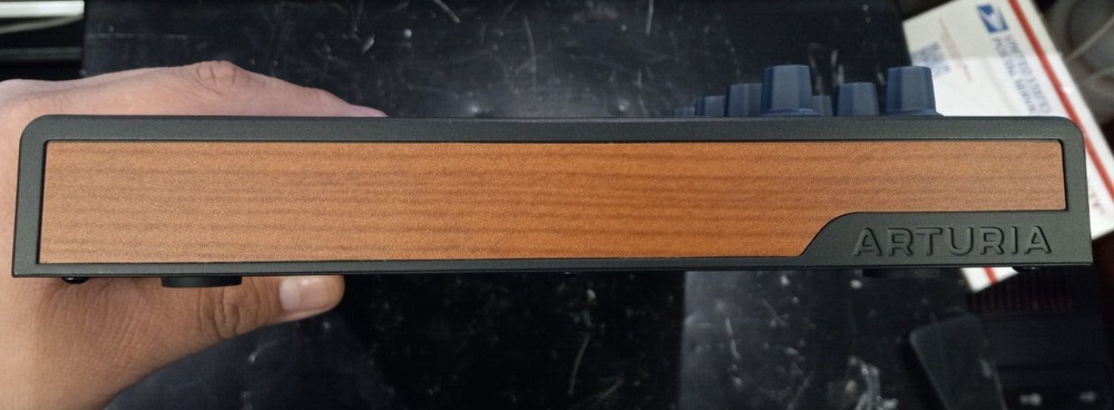 Arturia MiniLab MkII 25 Slim-key Controller